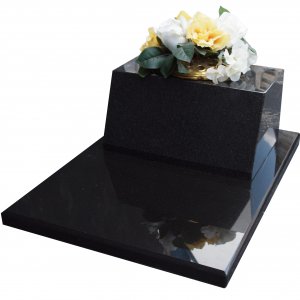 PM144 Black Granite Pet Memorial